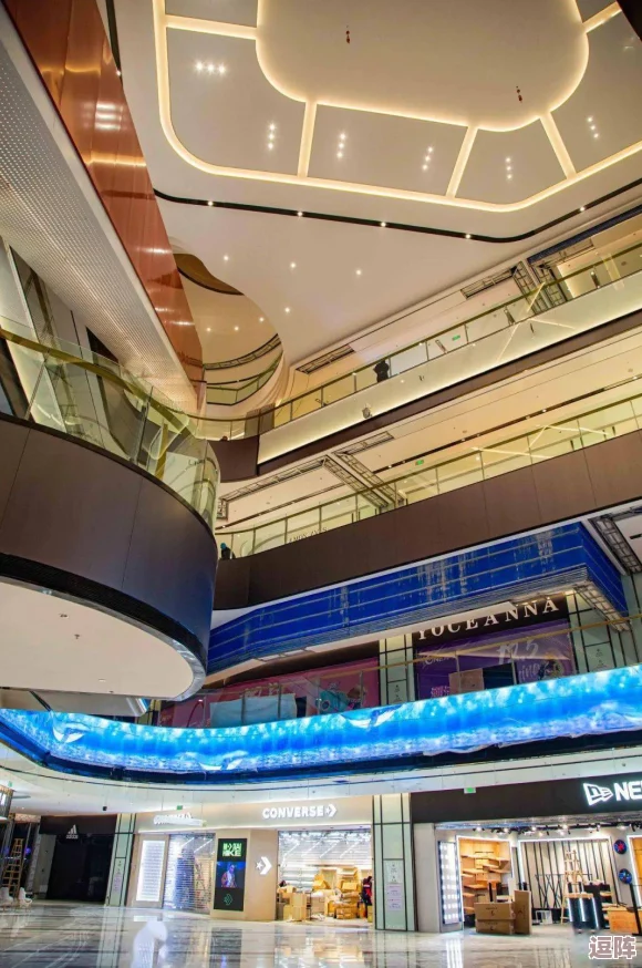 370大但人文company:在现代商业环境中,如何平衡规模与人文关怀,实现企业的可持续发展与社会责任 370大但人文company:在现代商业环境中,如何平衡规模与人文关怀,实现企业的可持续发展与社会责任