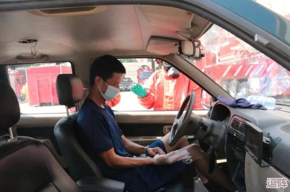 巴黎空乘2019满天星：解析空乘行业发展趋势与职业生涯规划，探讨其在国际航空中的重要角色