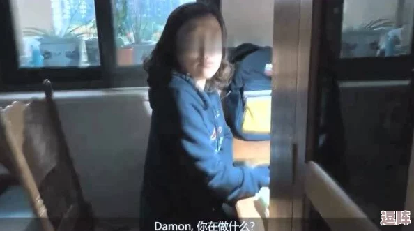 扒-开-老师的-胸-罩-吸了一夜,深度解析教师职业背后的压力与责任感,以及对学生的影响与教育的意义 扒-开-老师的-胸-罩-吸了一夜,深度解析教师职业背后的压力与责任感,以及对学生的影响与教育的意义