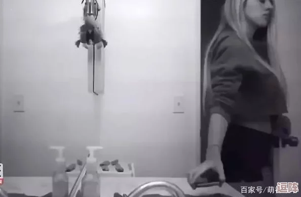 舞蹈班偷拍沟厕好多极品:隐私安全问题与社会道德的讨论,聚焦校园环境的保护与监控措施的必要性 舞蹈班偷拍沟厕好多极品:隐私安全问题与社会道德的讨论,聚焦校园环境的保护与监控措施的必要性