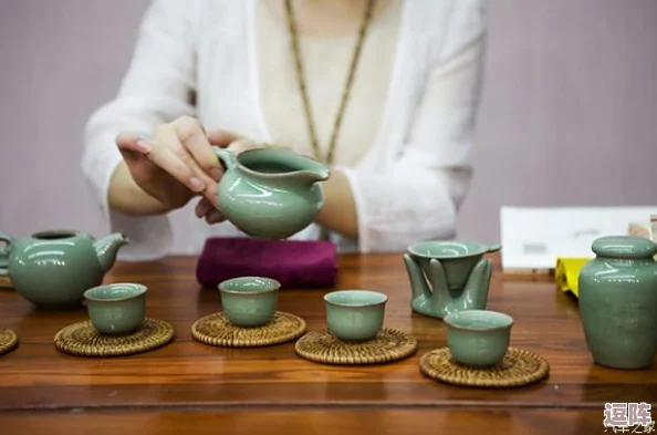 娜娜台北茶艺师：深入了解台湾茶文化的精髓与传统技艺，带你领略茶道之美与品茶的艺术