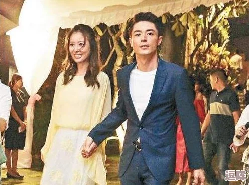 网曝黑吃瓜，某知名明星被拍到与神秘女子深夜约会，疑似恋情曝光引发网友热议！