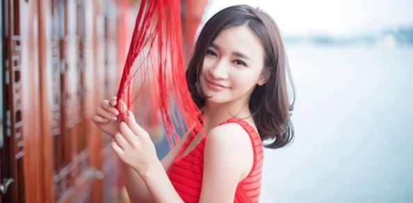 男人秘 桶进美女坤坤无遮挡：探讨当代社会中性别关系与性别表现的多样性及其影响因素