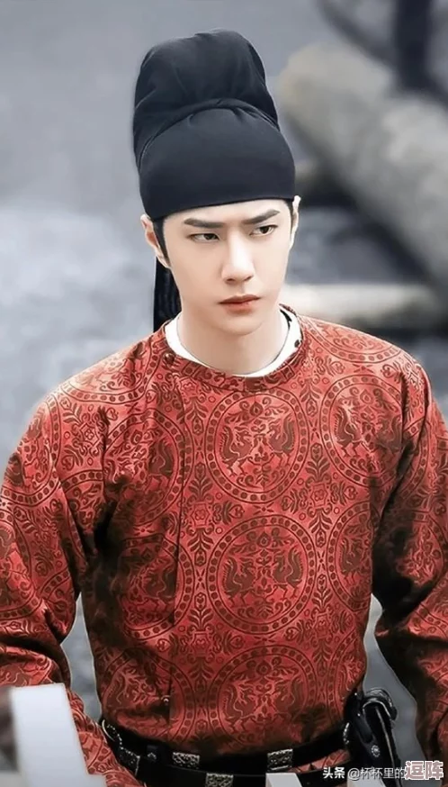 魏无羡缠着腰不让他退出微博：分析魏无羡这一角色的影响力及其在粉丝群体中的重要性