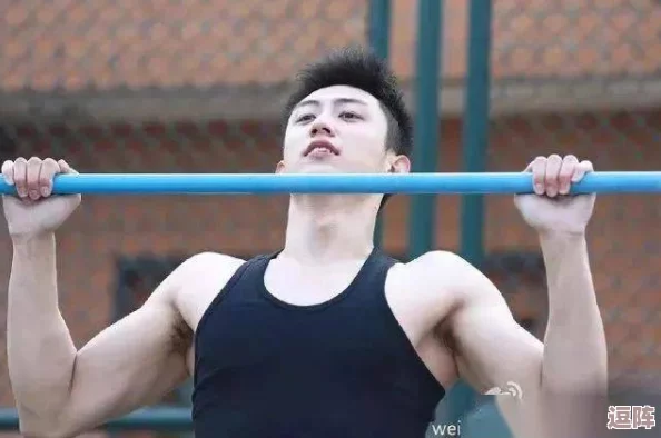 羞羞三十分钟滑轮:明星们私下如何利用这项运动保持身材,竟然还引发了一场热烈的社交媒体讨论! 羞羞三十分钟滑轮:明星们私下如何利用这项运动保持身材,竟然还引发了一场热烈的社交媒体讨论!