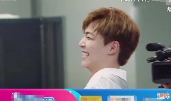 坤吧塞小洞:传闻某位明星在私下聚会中意外透露与坤吧的神秘关系,引发粉丝热议和猜测! 坤吧塞小洞:传闻某位明星在私下聚会中意外透露与坤吧的神秘关系,引发粉丝热议和猜测!