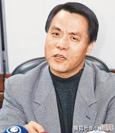 黑料网最新爆料事件：某知名明星被曝与神秘富豪私会，背后隐藏的真相令人震惊！